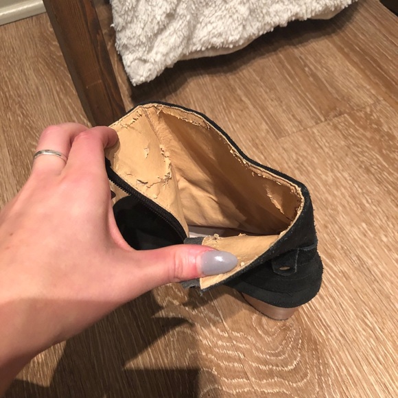 Argentinian Leather Ankle Boots - Picture 6 of 6